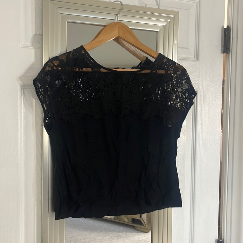 Black lace top size small
